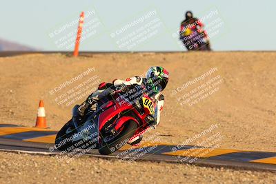 media/Jan-21-2023-CVMA (Sat) [[b9eef8ba1f]]/Race 12 Amateur Supersport Open/